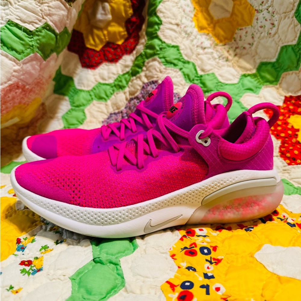 Women’s Nike athletic shoes size 8